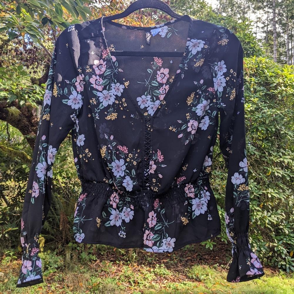 H&M Divided Floral Blouse Size 2